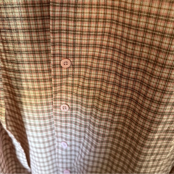 Missguided Over-Sized Button-Up Plaid Shirt - Picture 3 of 6